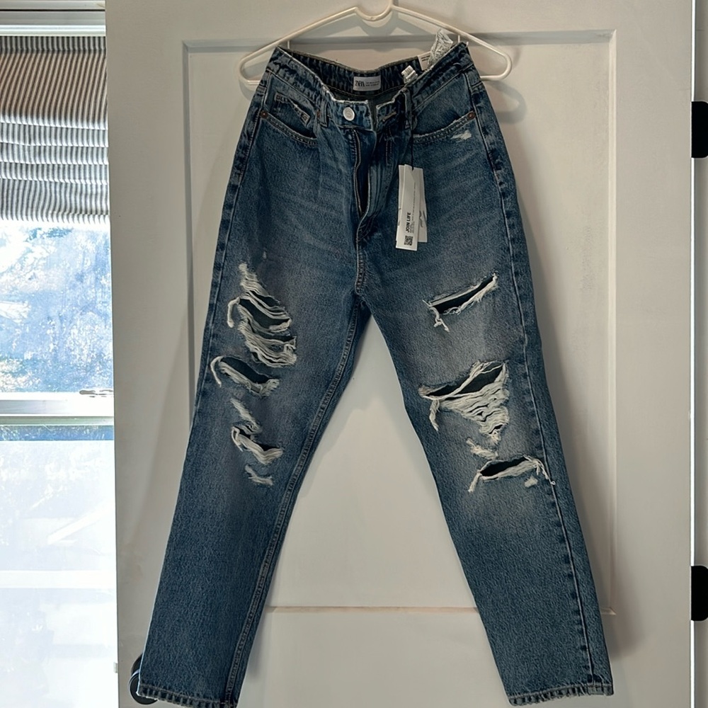 Zara Classic Mom Fit Jeans